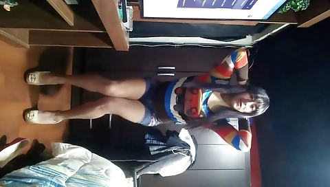 Busty latina gets fucked on her back and her pussy