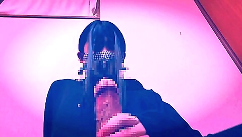 Japanese babe is showing off her body with her ass