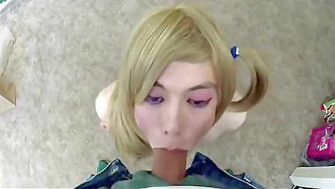 Deepthroat sex with a slutty amateur in homemade vid